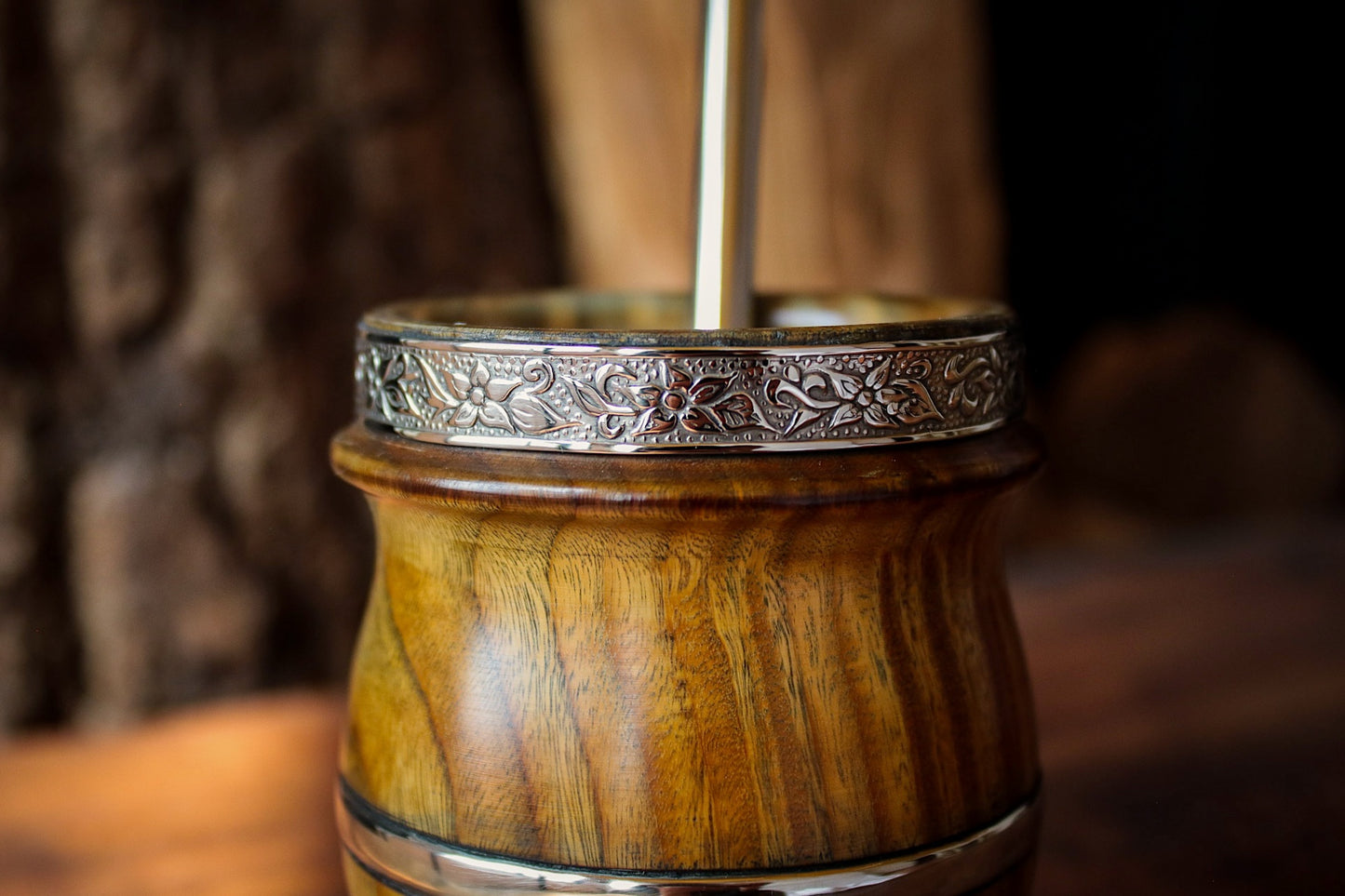 Mate de Palo Santo y Alpaca con Bombilla