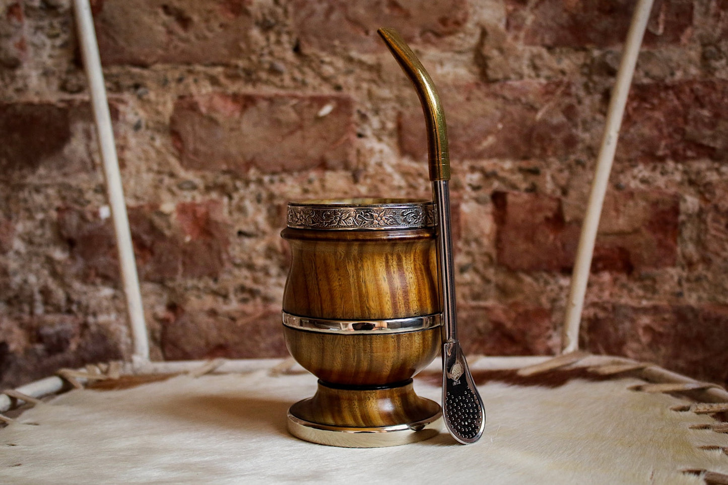 Mate de Palo Santo y Alpaca con Bombilla