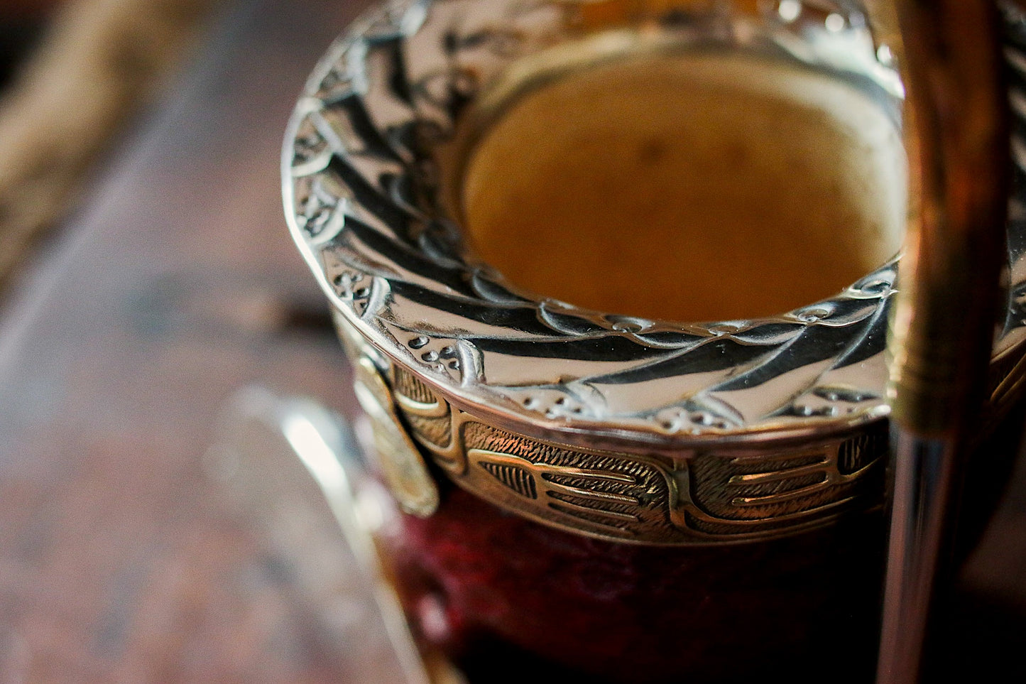 Imperial Cuero y Bronce con Escudo, Matepa y Bombilla