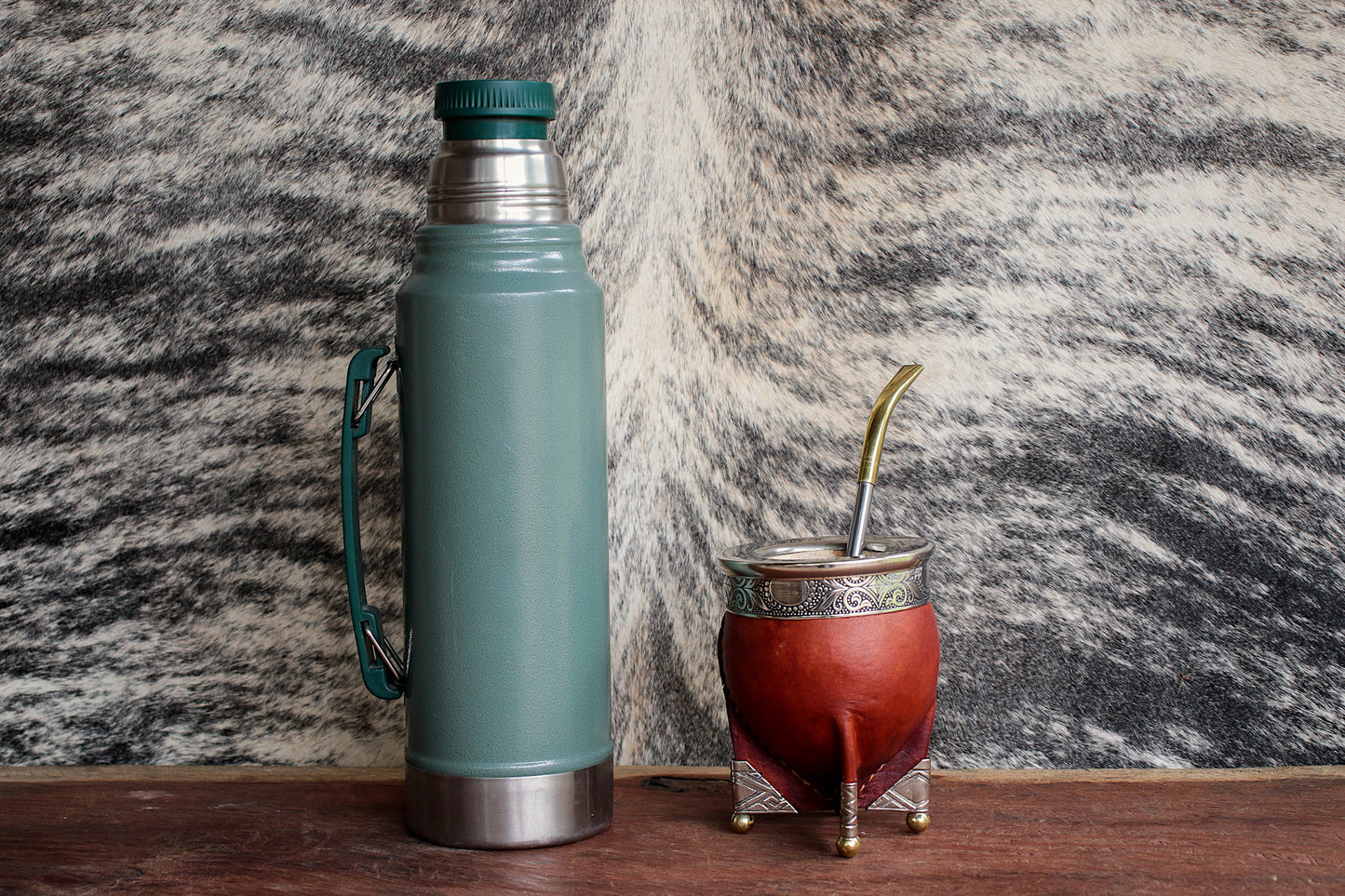 Mate de Cuero, Bronce y Alpaca con Bombillón