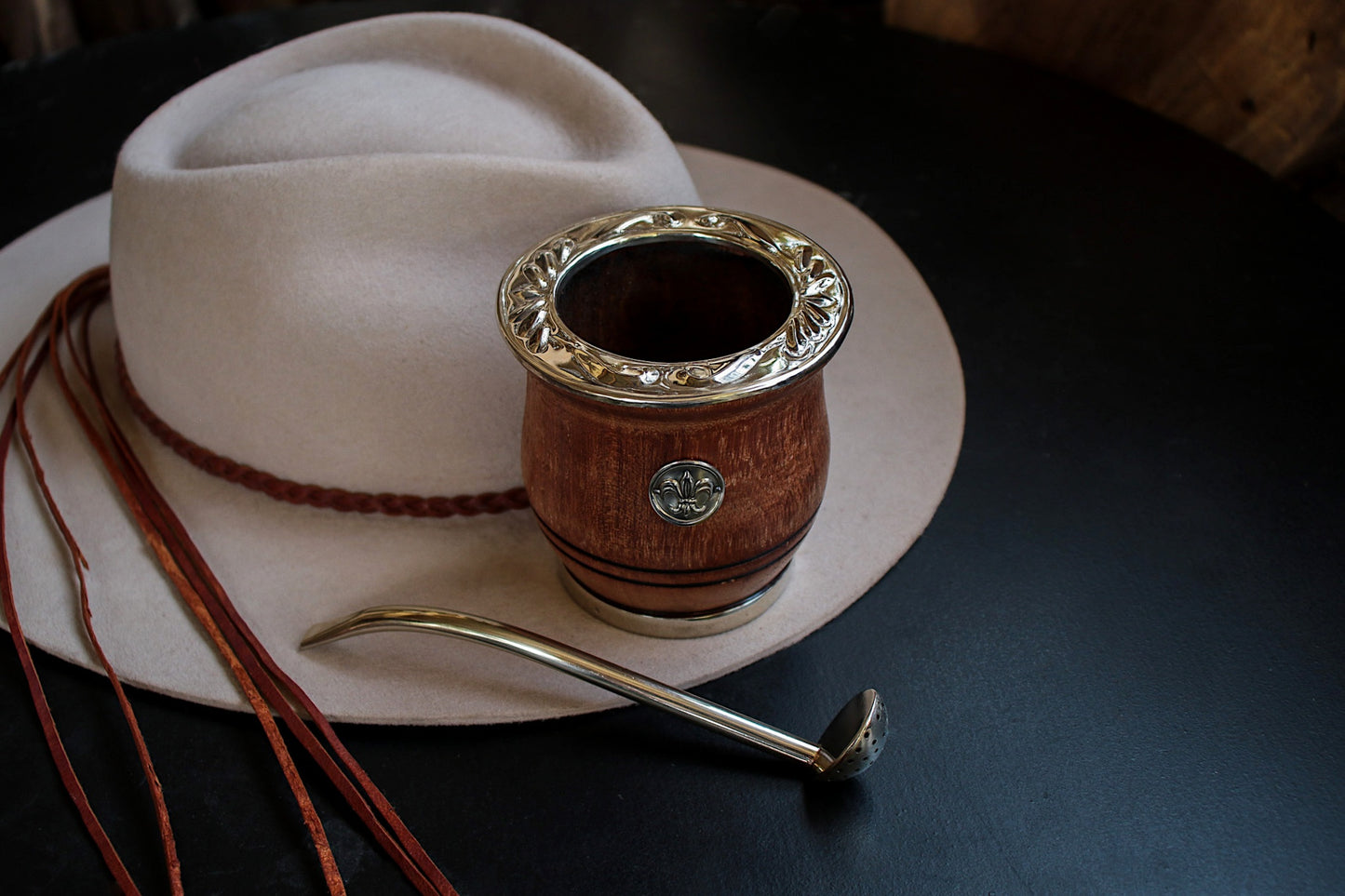 Mate de Algarrobo con Bombilla