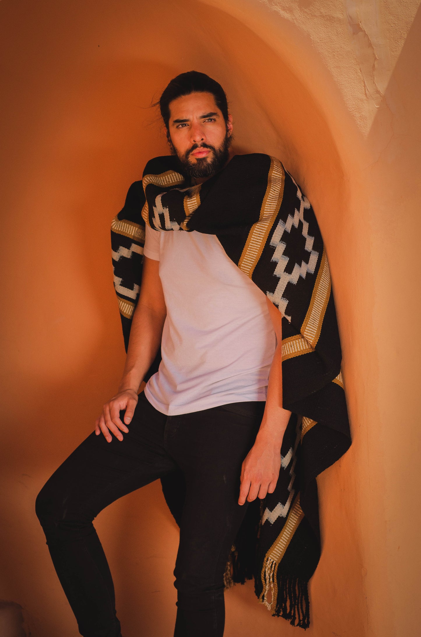 Poncho "Mitre" Obra en Telar Criollo