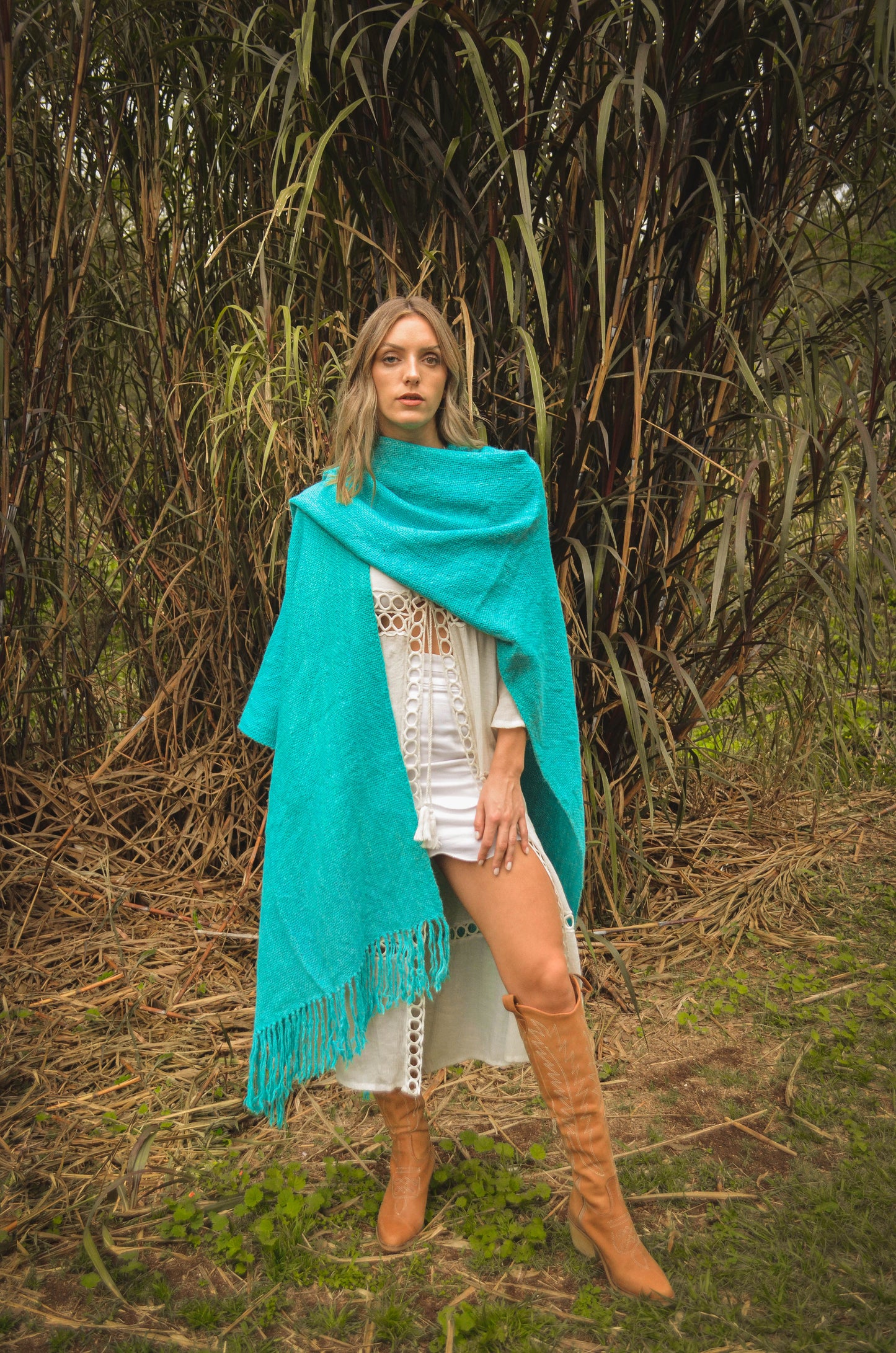 Ruana "Aymara" Hilos de Llama Baby