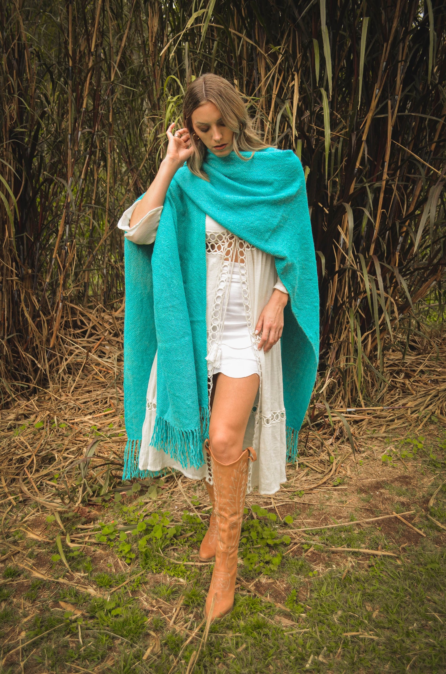 Ruana "Aymara" Hilos de Llama Baby