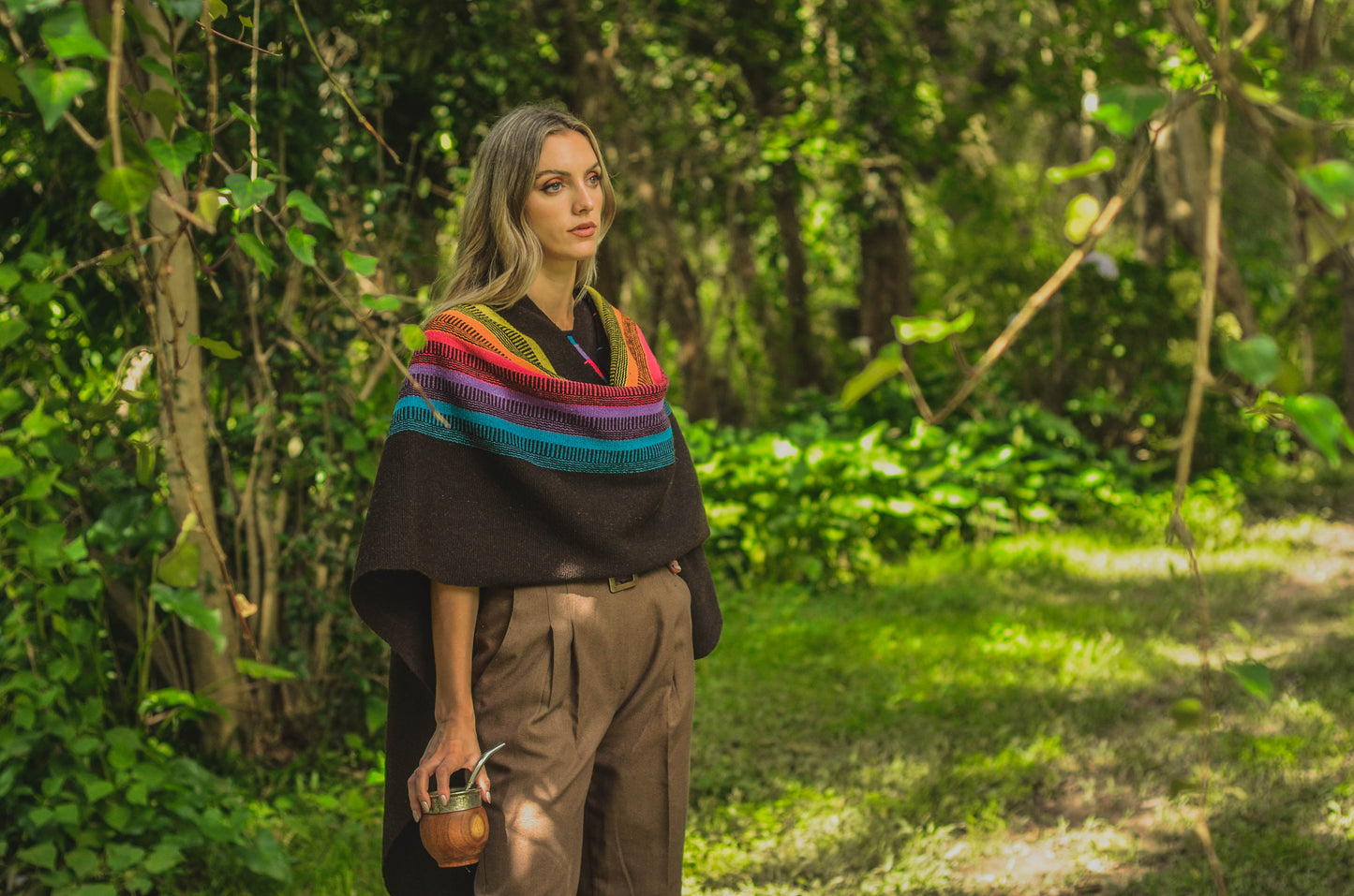 Poncho "La Bernadette" Creole Loom
