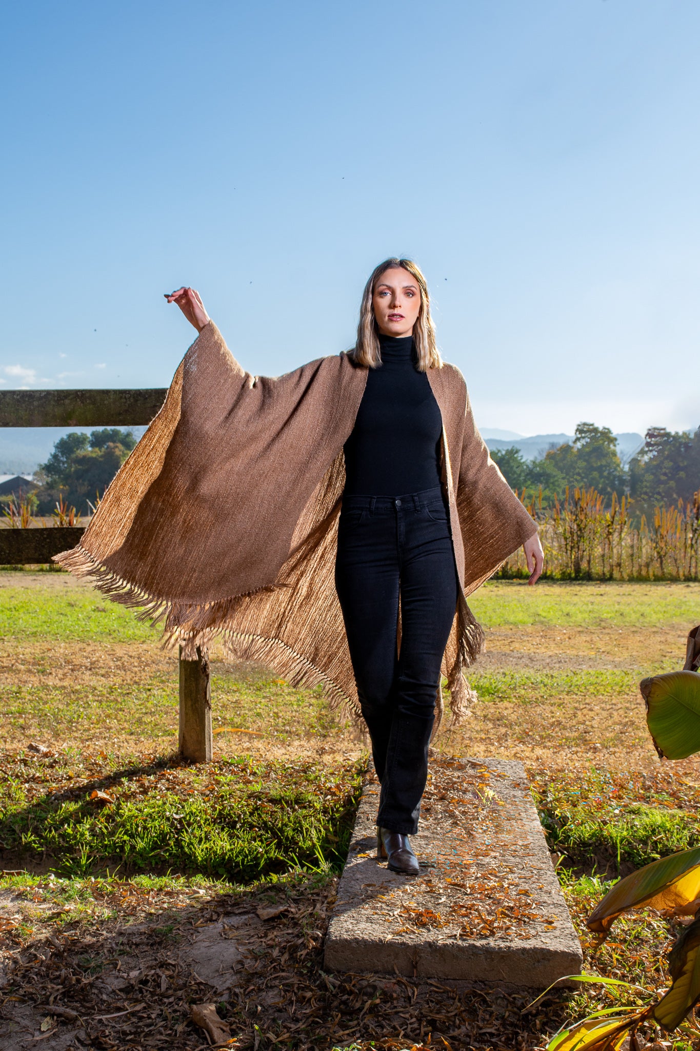 SANTA CRUZ Cloak Llama Threads on Loom