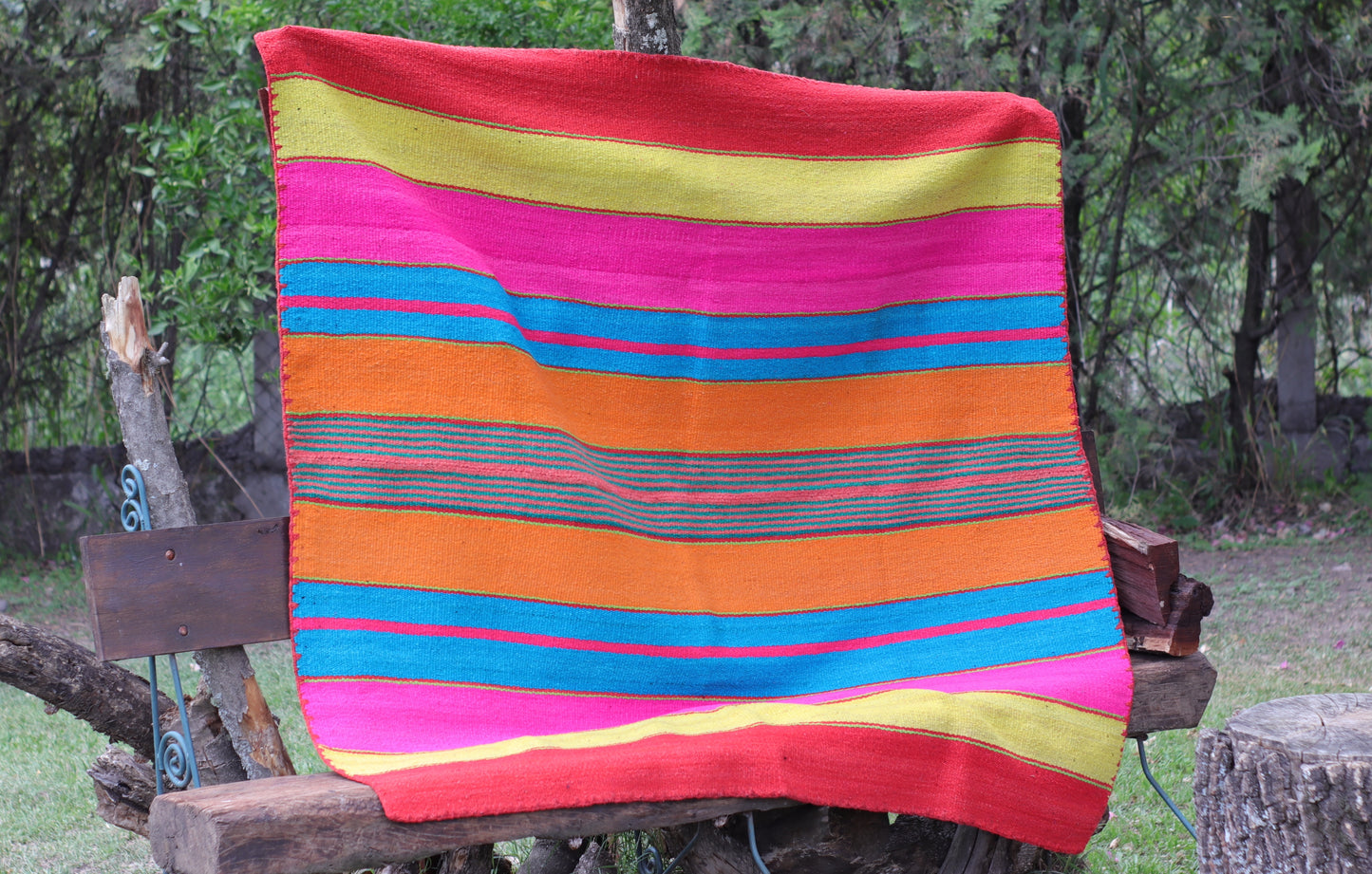 Puyo Antiguo Lana de Oveja en Telar