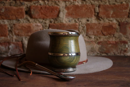 Mate de Palo Santo y Alpaca con Bombilla