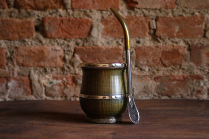Mate de Palo Santo y Alpaca con Bombilla