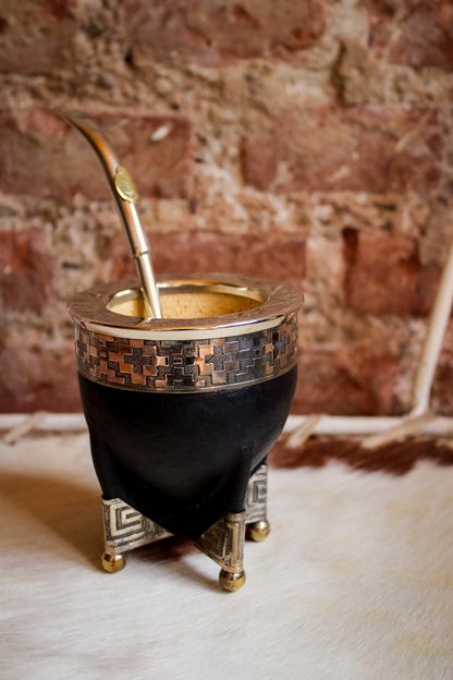 Mate de Cuero, Bronce y Alpaca con Bombillón