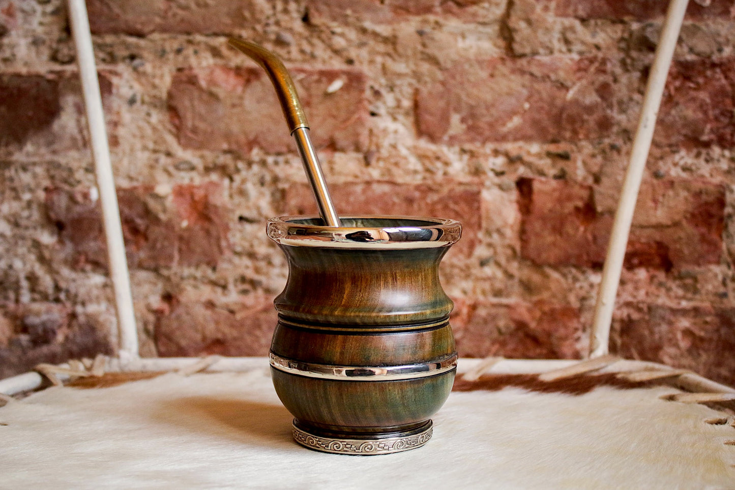 Mate de Palo Santo y Alpaca con Bombilla