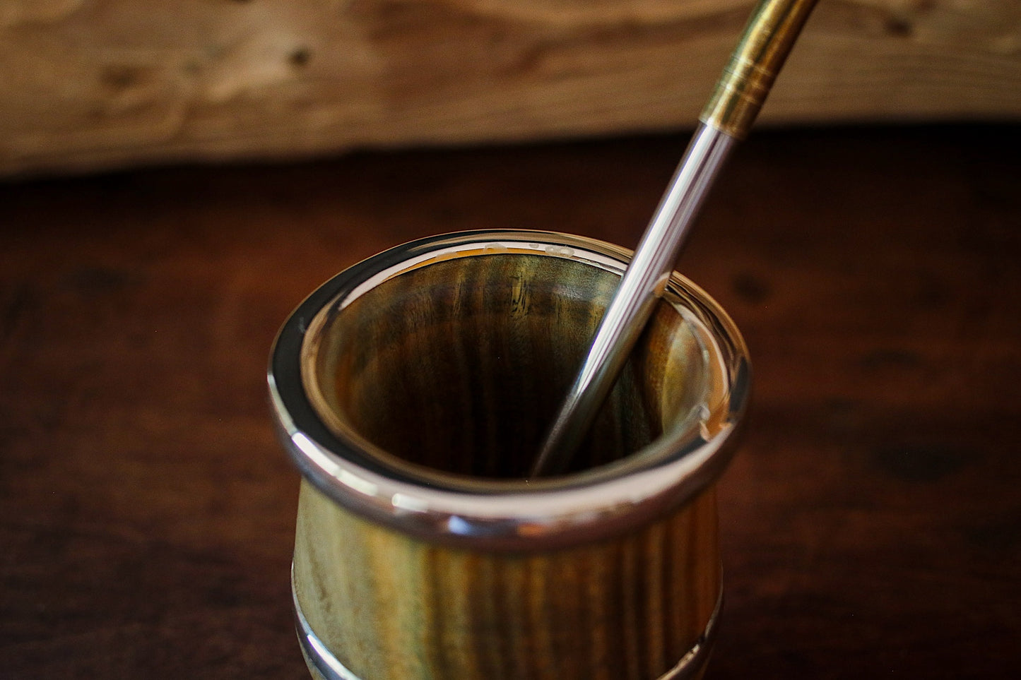 Mate de Palo Santo y Alpaca con Bombilla