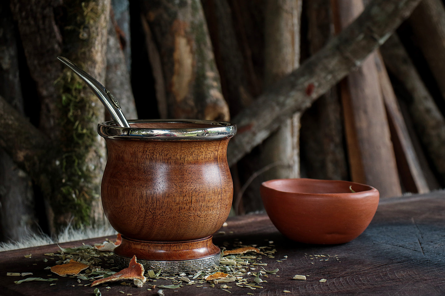 Mate de Algarrobo y Alpaca con Bombilla