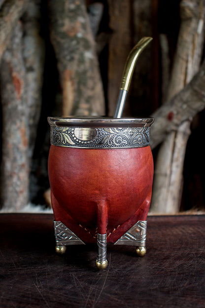 Mate de Cuero, Bronce y Alpaca con Bombillón