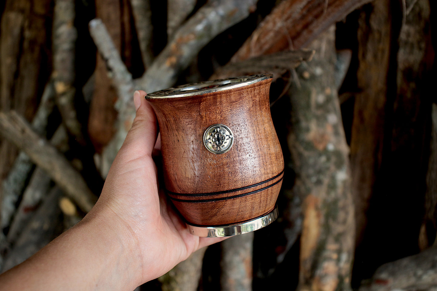 Mate de Algarrobo con Bombilla y Escudo Nacional