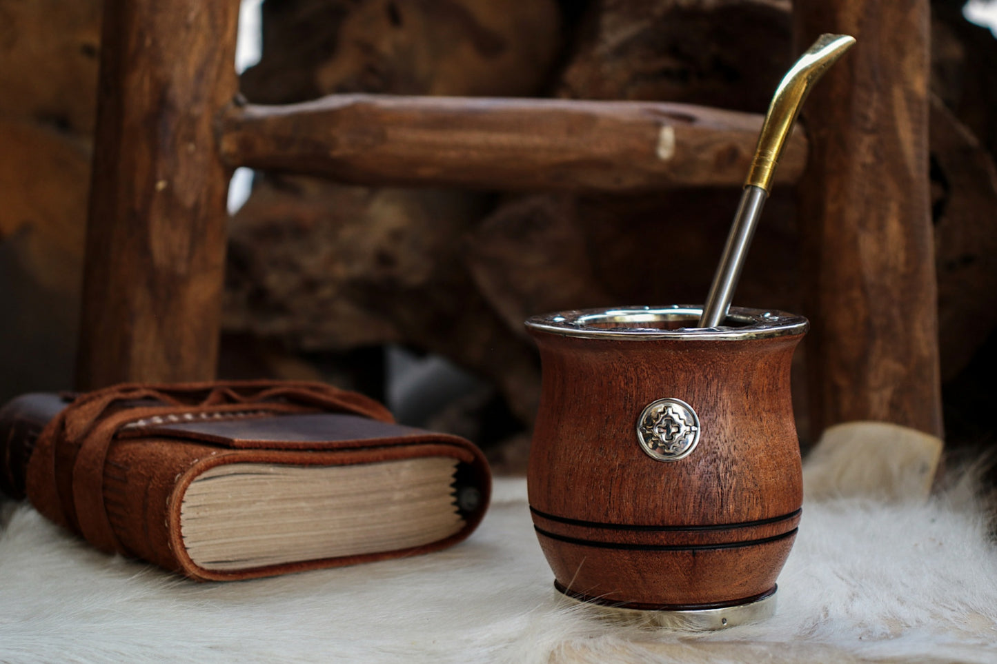 Mate de Algarrobo con Bombilla