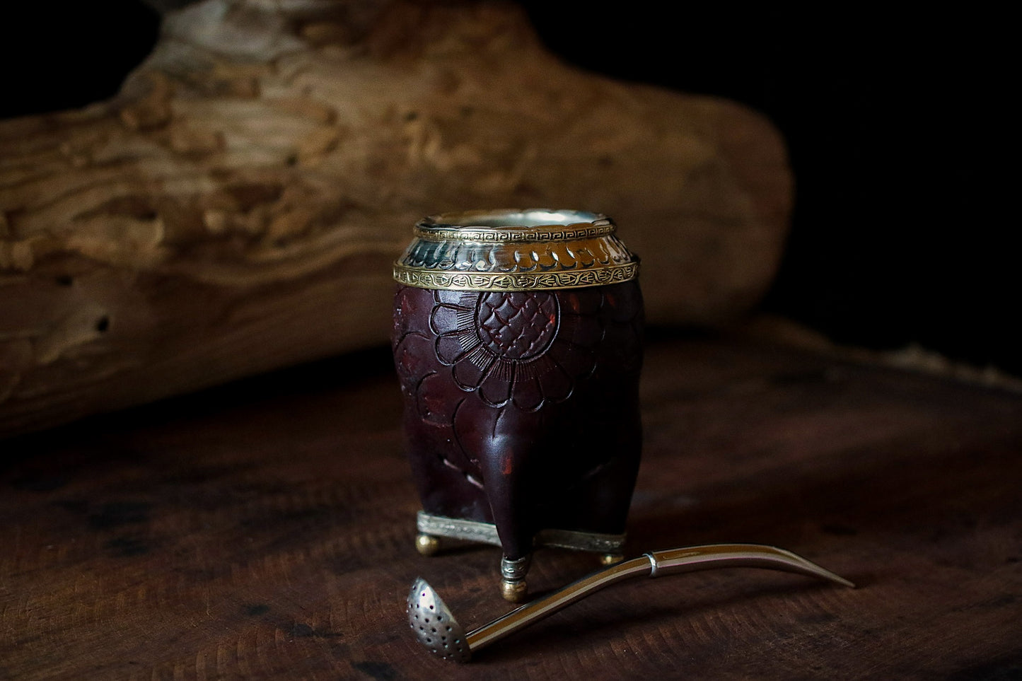 Mate de Cuero, Bronce y Alpaca con Bombillón