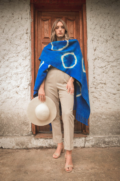 Poncho "Viamonte II" Obra en Telar Criollo