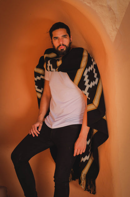 Poncho "Mitre" Obra en Telar Criollo