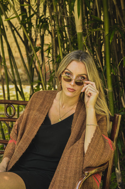 Ruana "Tilcara" Hilos Llama Baby en Telar