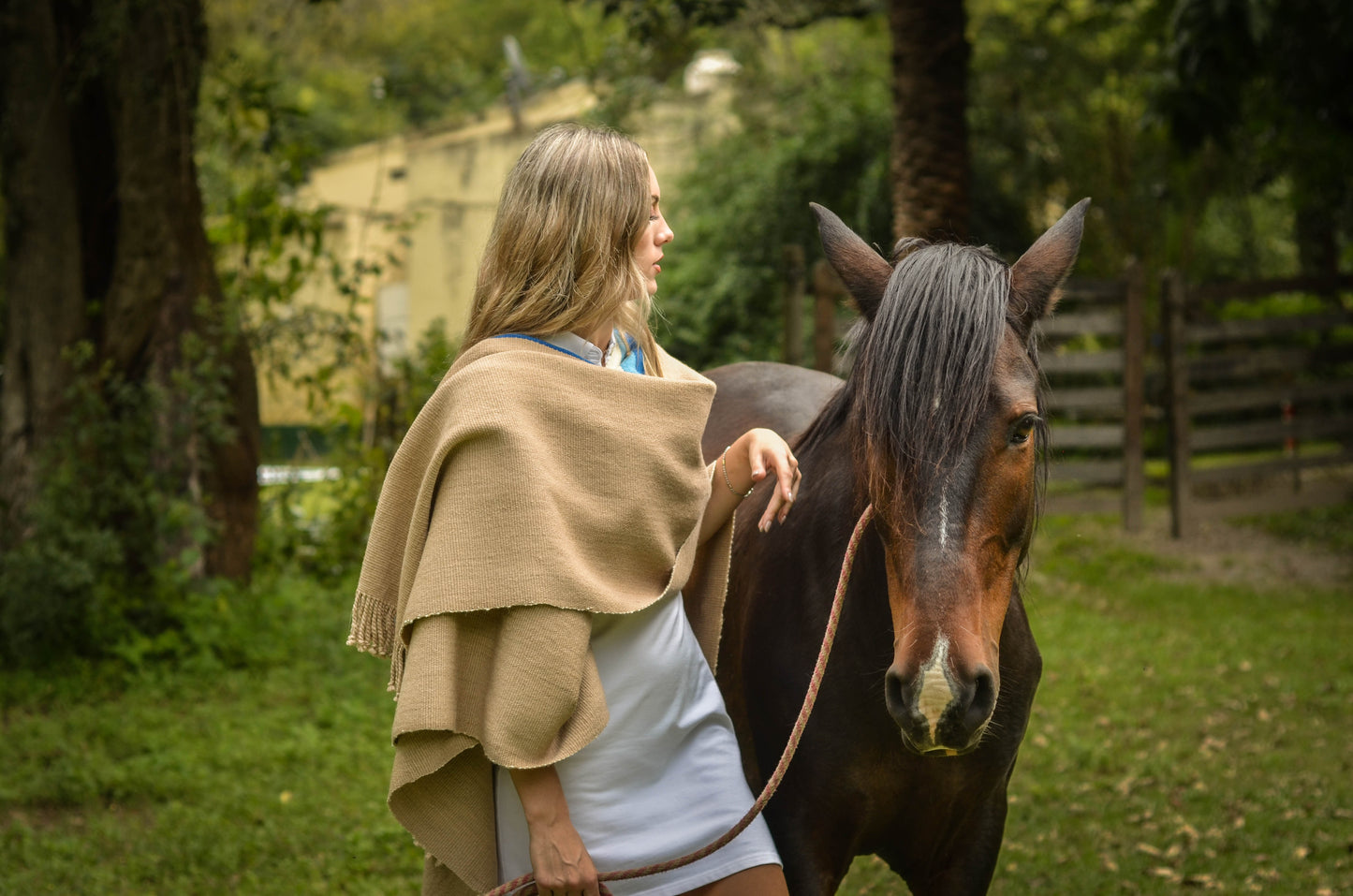 Poncho "Trinidad" Telar Criollo