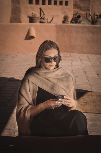 Ruana "Cafayate" Hilos de Llama Telar
