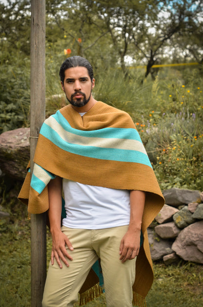 Poncho "Balcarce" Telar Criollo