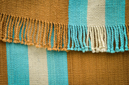Poncho "Balcarce" Telar Criollo