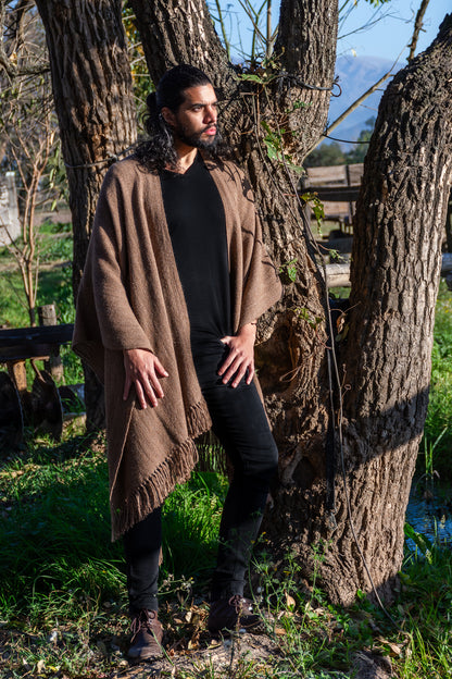 SANTA CRUZ Open Llama Poncho 