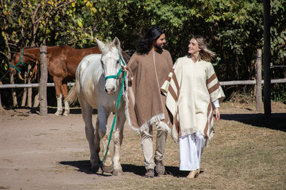 Poncho "Iraola" Obra Telar Criollo