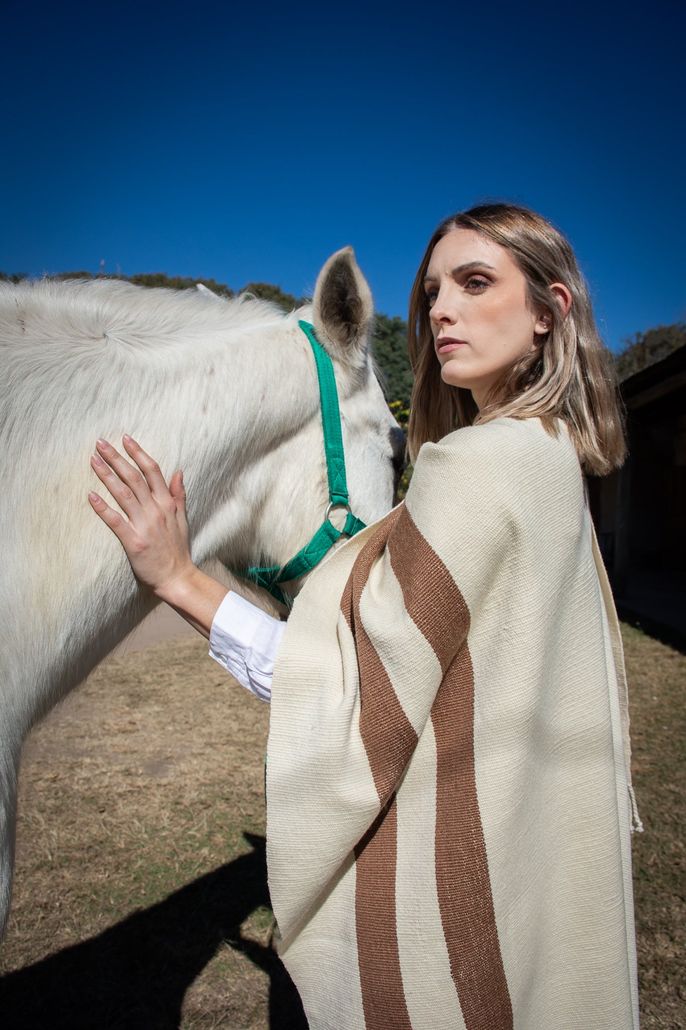 Poncho "Iraola" Obra Telar Criollo