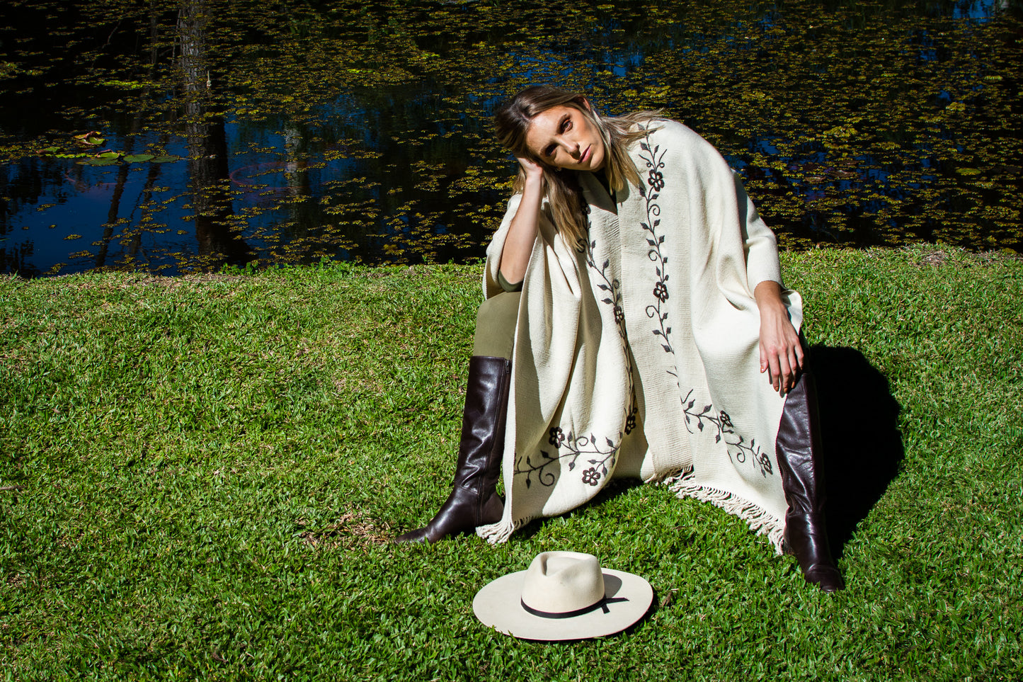 Poncho "Lavalle" Work in Creole Loom