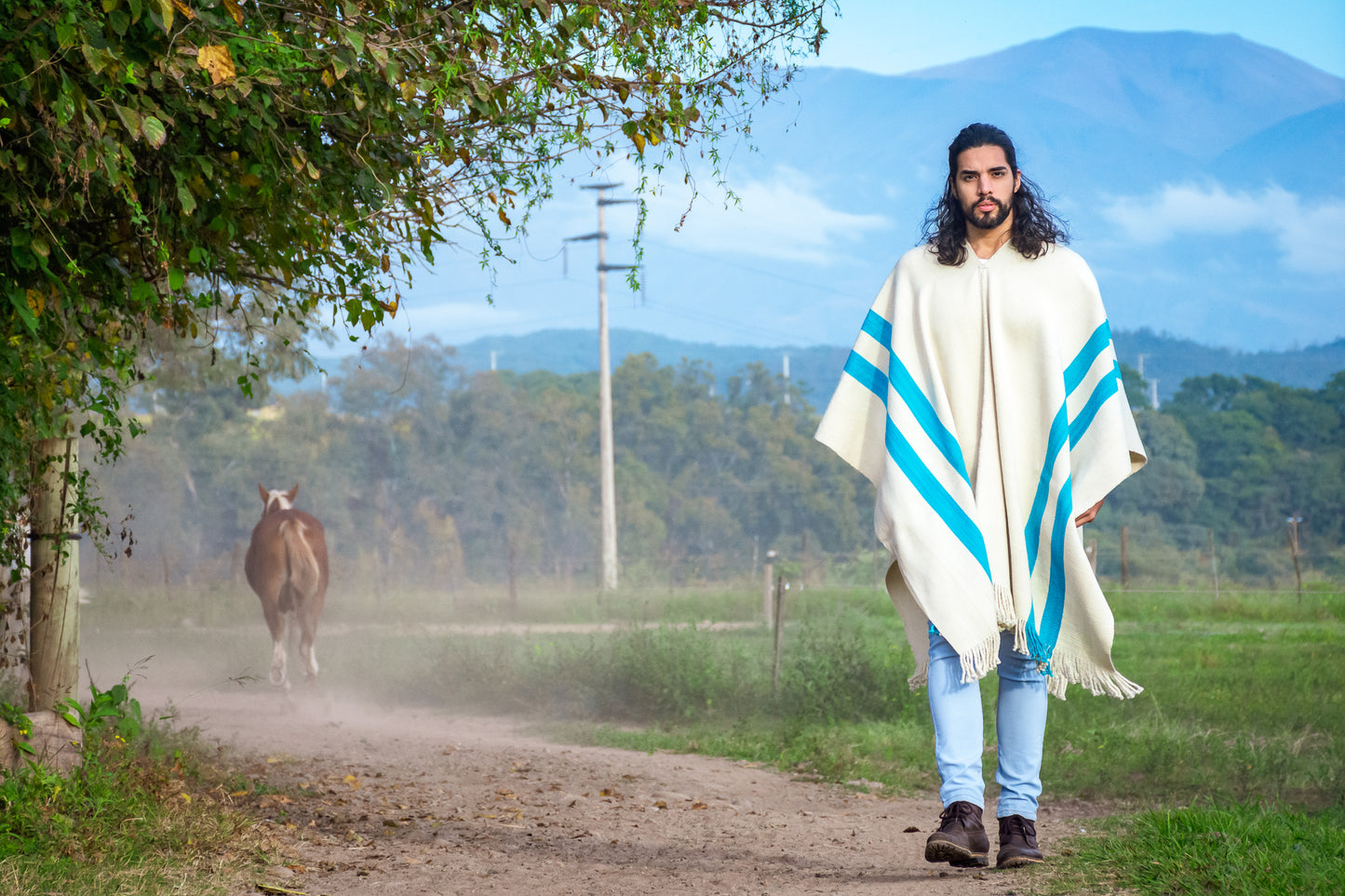 Poncho "San Martin" Creole Loom