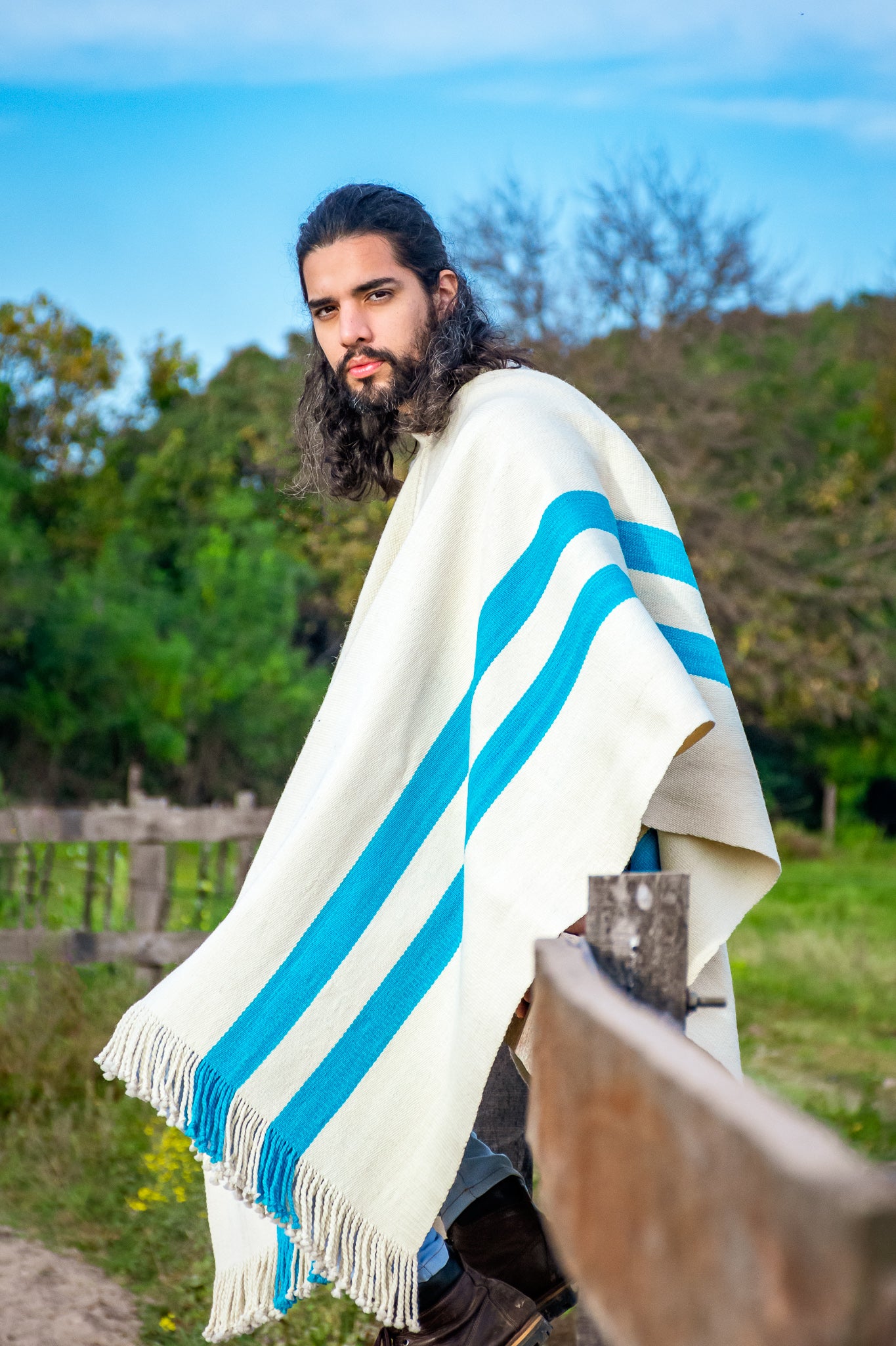 Poncho "San Martin" Creole Loom