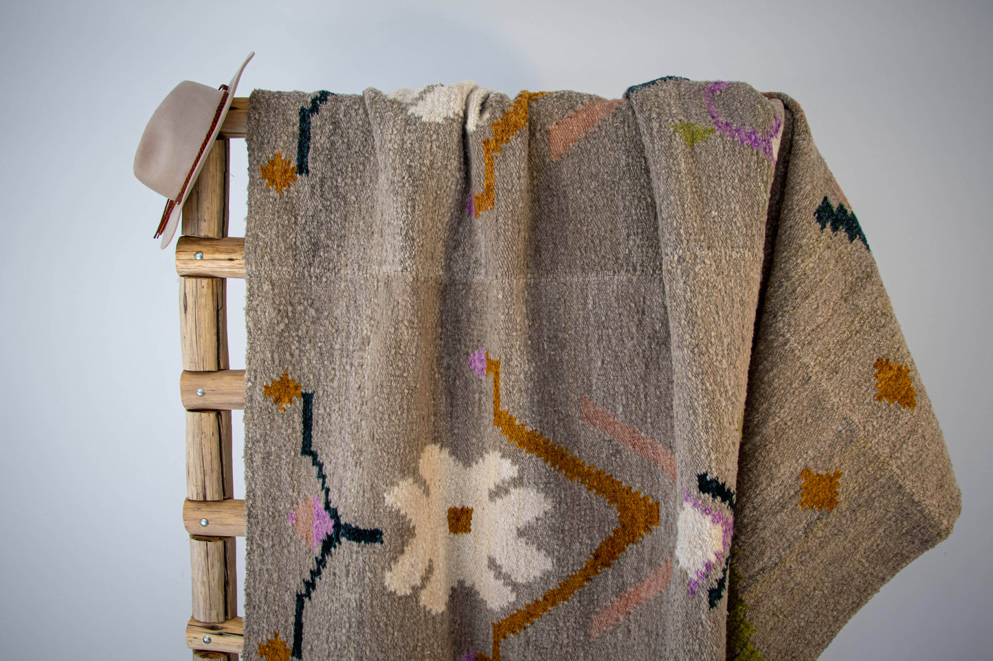 Sheep Wool Baeton Made on Loom