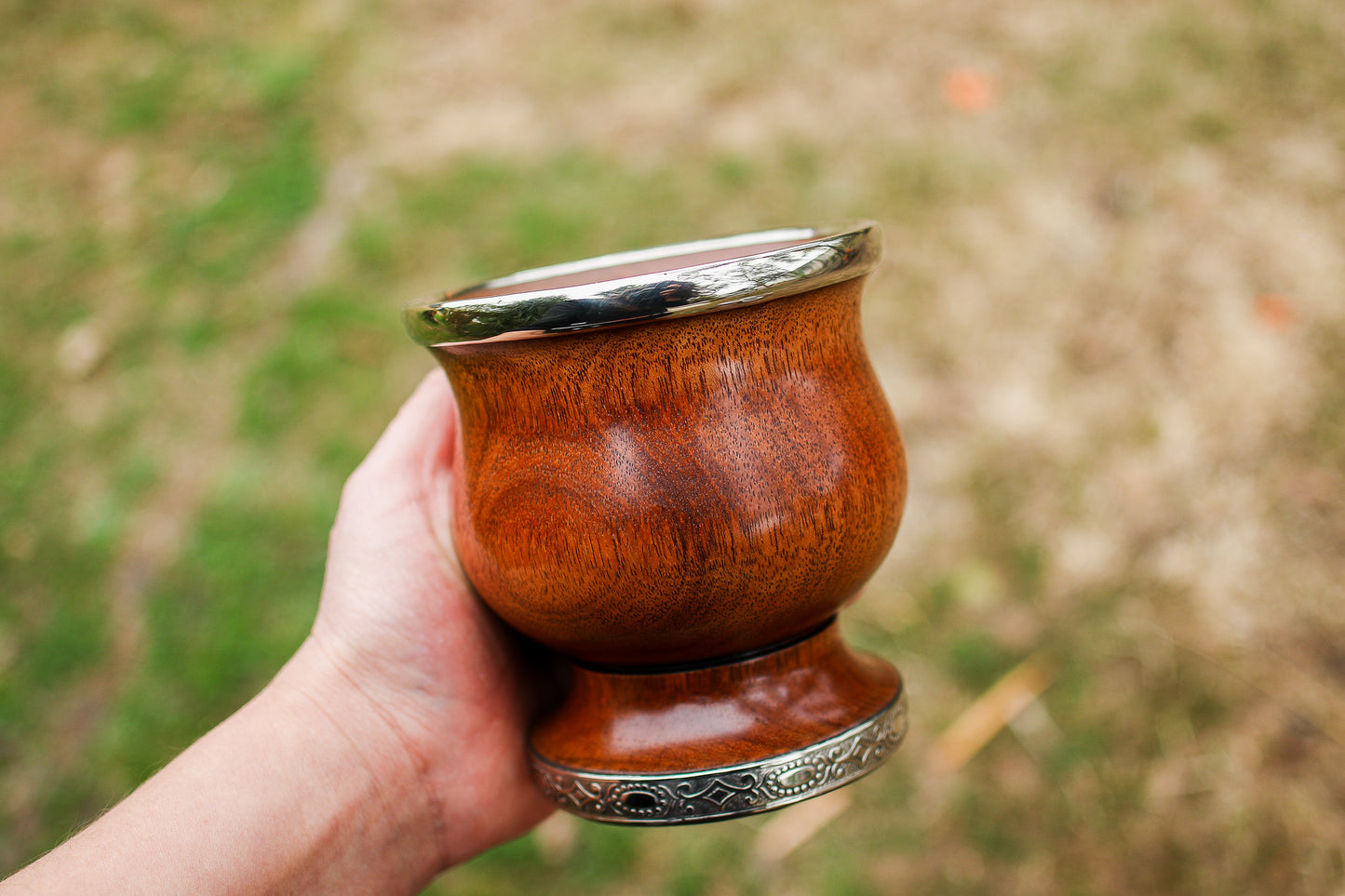 Mate de Algarrobo y Alpaca con Bombilla