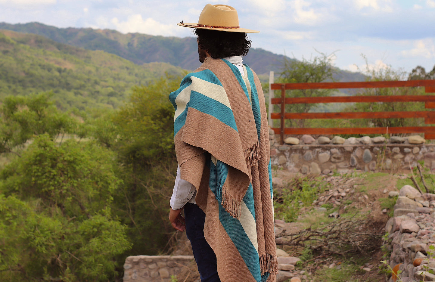 Poncho "Necochea" Creole Loom