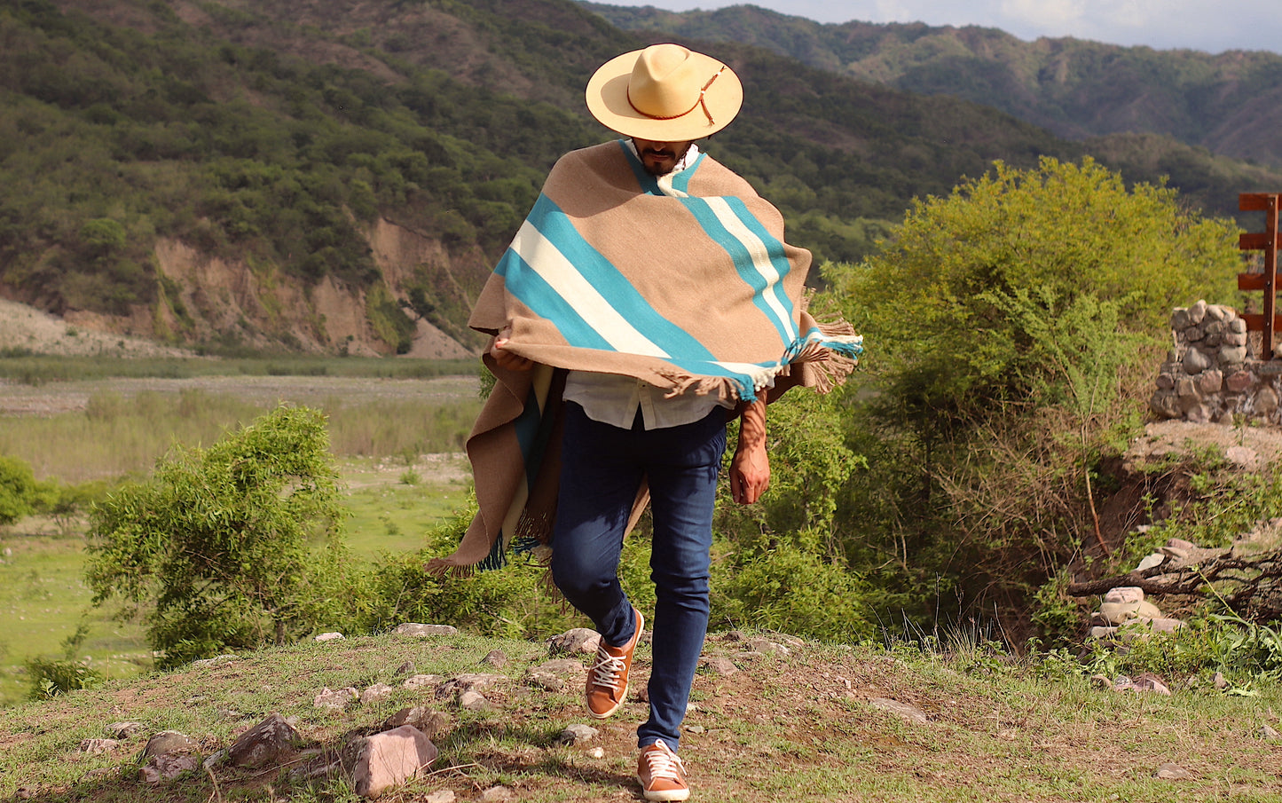 Poncho "Necochea" Creole Loom