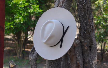 Sombrero Fieltro Marfil Nro57