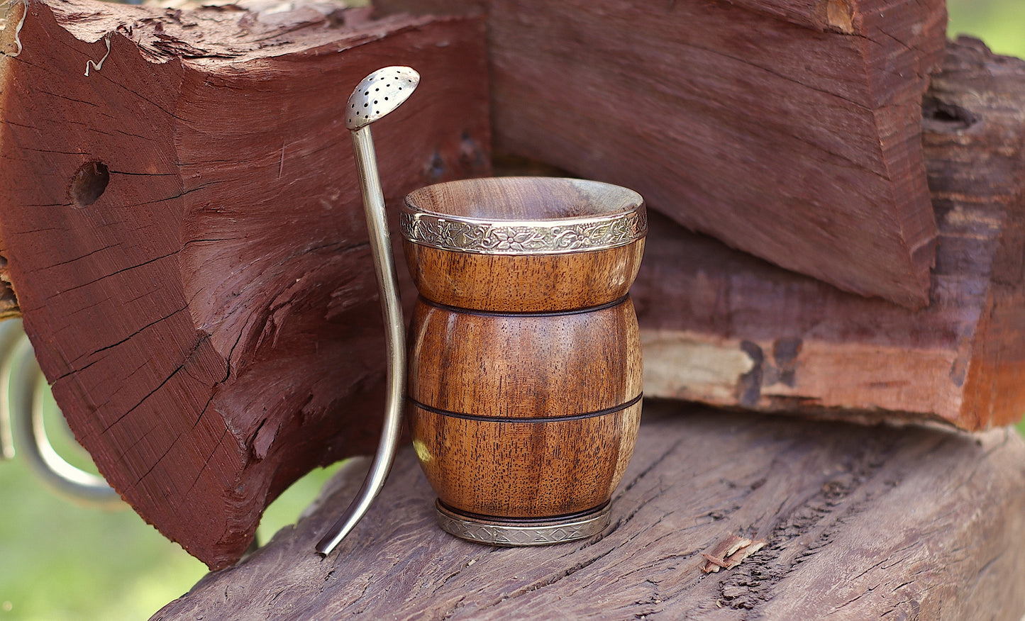 Mate de Algarrobo y Alpaca con Bombilla