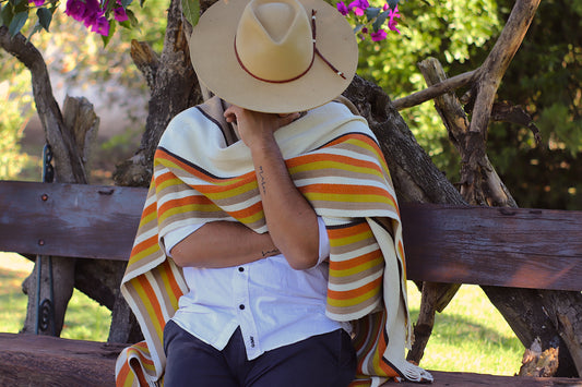 Poncho "Junin" Work in Creole Loom