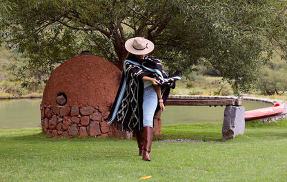 Poncho "Lavalle" Work in Creole Loom